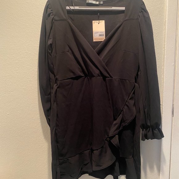 Missguided scuba crepe frill cuff wrap mini dress in black - Picture 6 of 6